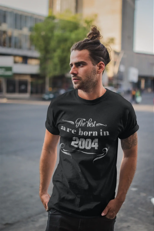 The Best are Born in 2004 Men's T-shirt Black Birthday Gift 00397