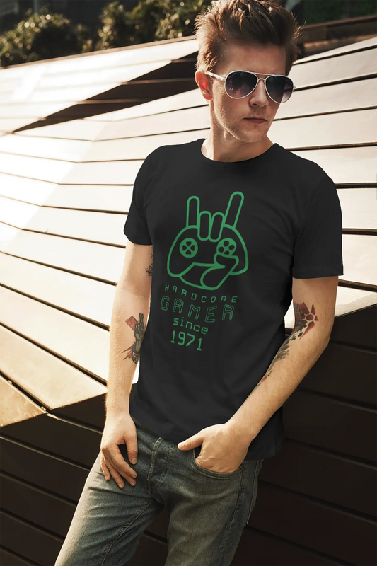 Men's Graphic T-Shirt Hardcore Gamer Since 1971 Deep Black