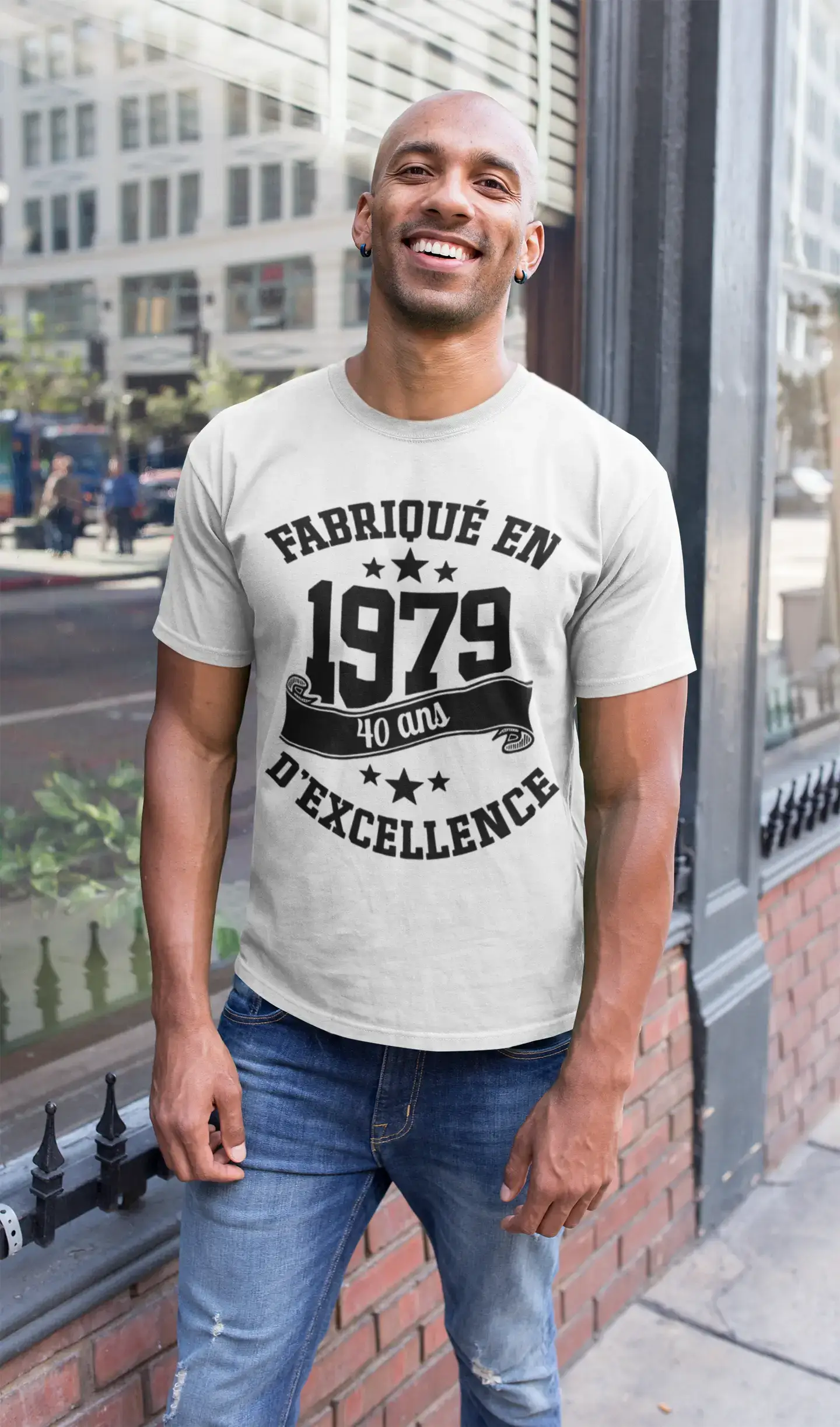 ULTRABASIC - Fabriqué en 1979, 40 Ans d'être Génial Unisex T-Shirt Noir Profond
