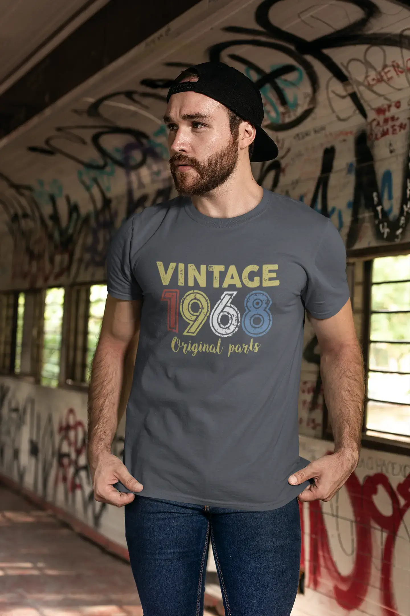ULTRABASIC - Graphic Printed Men's Vintage 1968 T-Shirt Deep Black