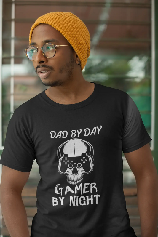 ULTRABASIC Men's Graphic Dad by Day Gamer by Night - Gaming Shirt for Fathers