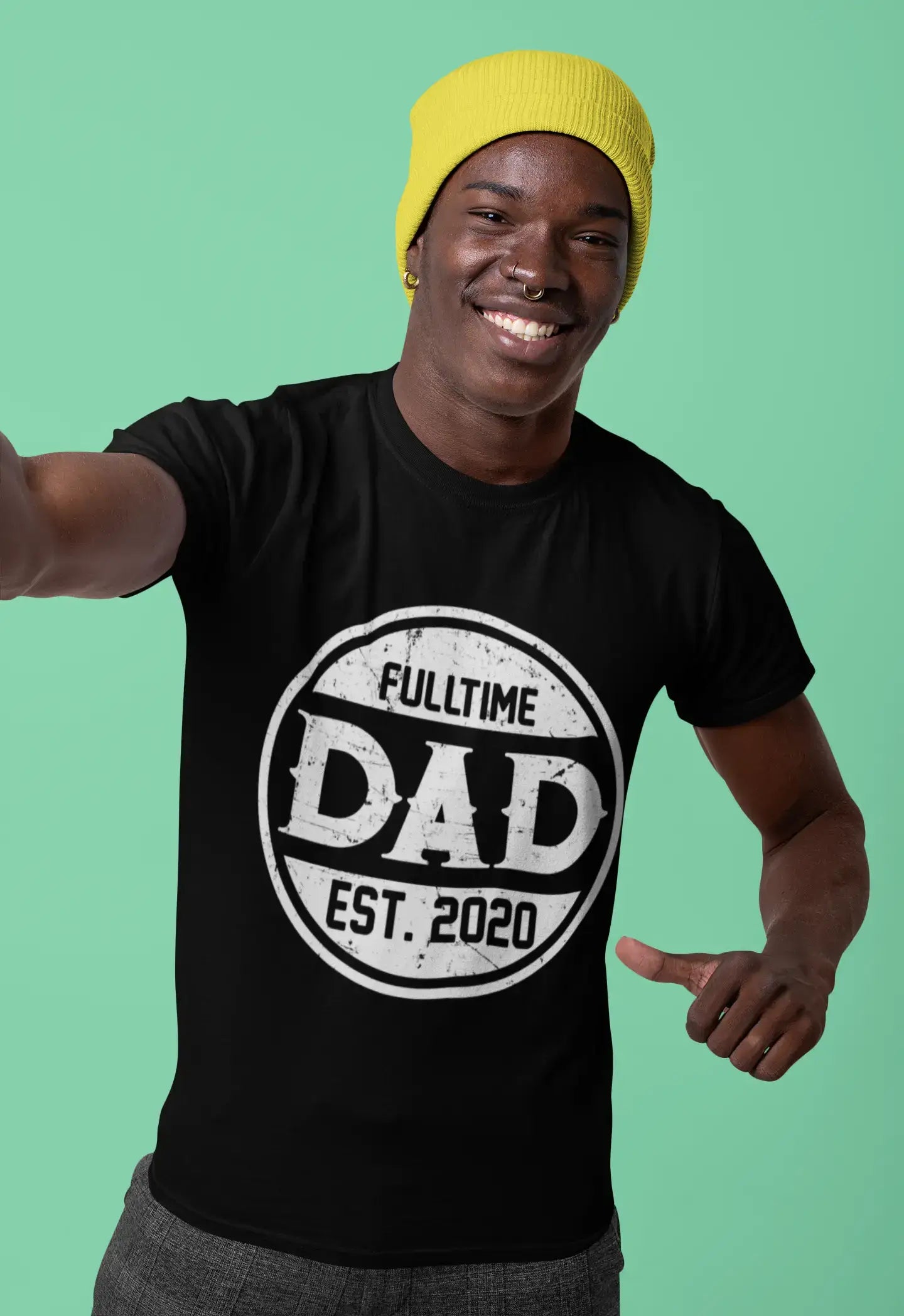 ULTRABASIC Men's Graphic T-Shirt Fulltime Dad Est 2020 - First Time Daddy - Father's Day