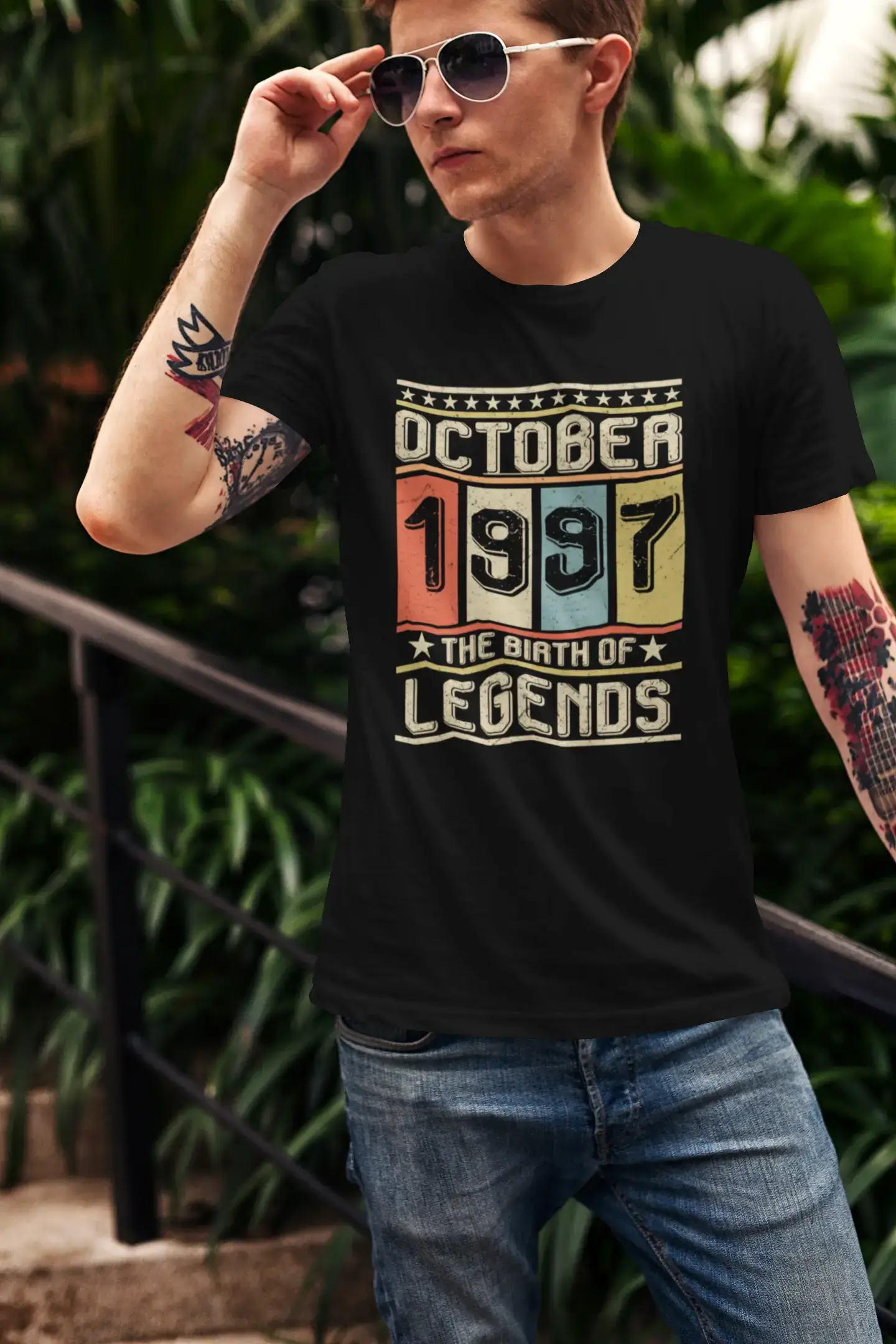 ULTRABASIC Men's Vintage T-Shirt October 1997 the Birth of Legends - 24 Years Old - Gift for 24th Birthday Tee Shirt