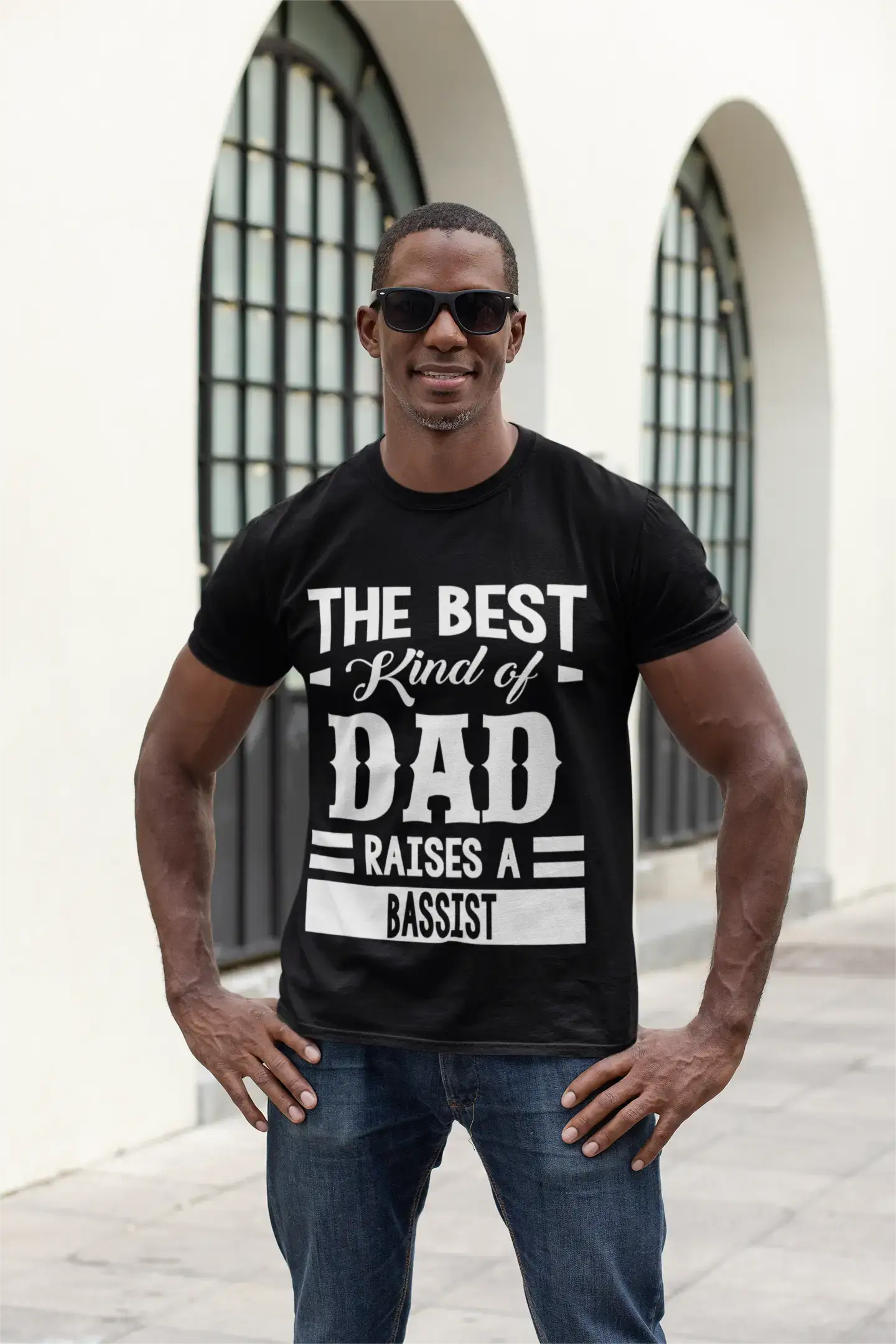 ULTRABASIC Men's Graphic T-Shirt Dad Raises a Bassist