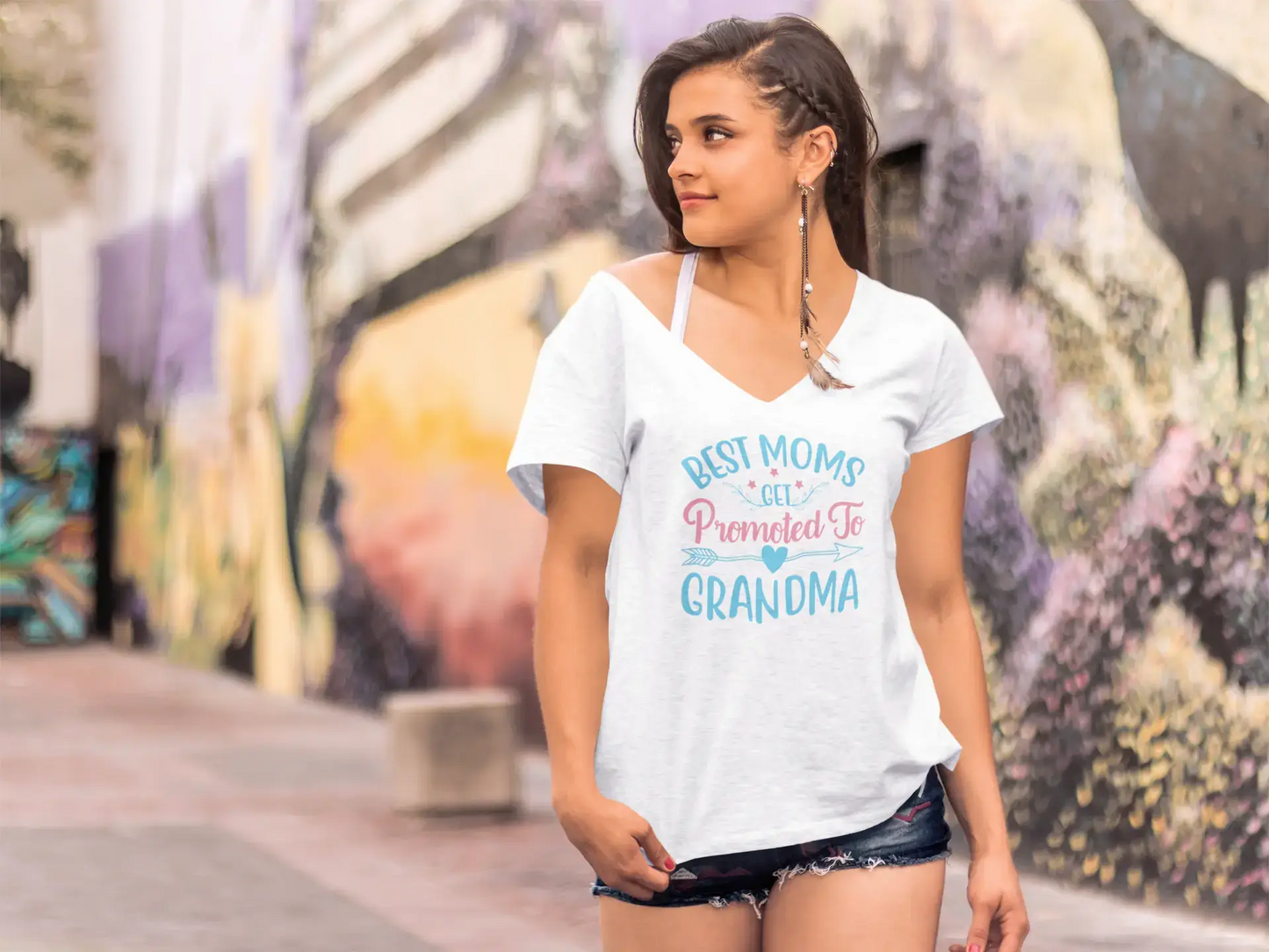 ULTRABASIC Women's T-Shirt Best Moms Get Promoted to Grandma - Short Sleeve Tee Shirt Tops