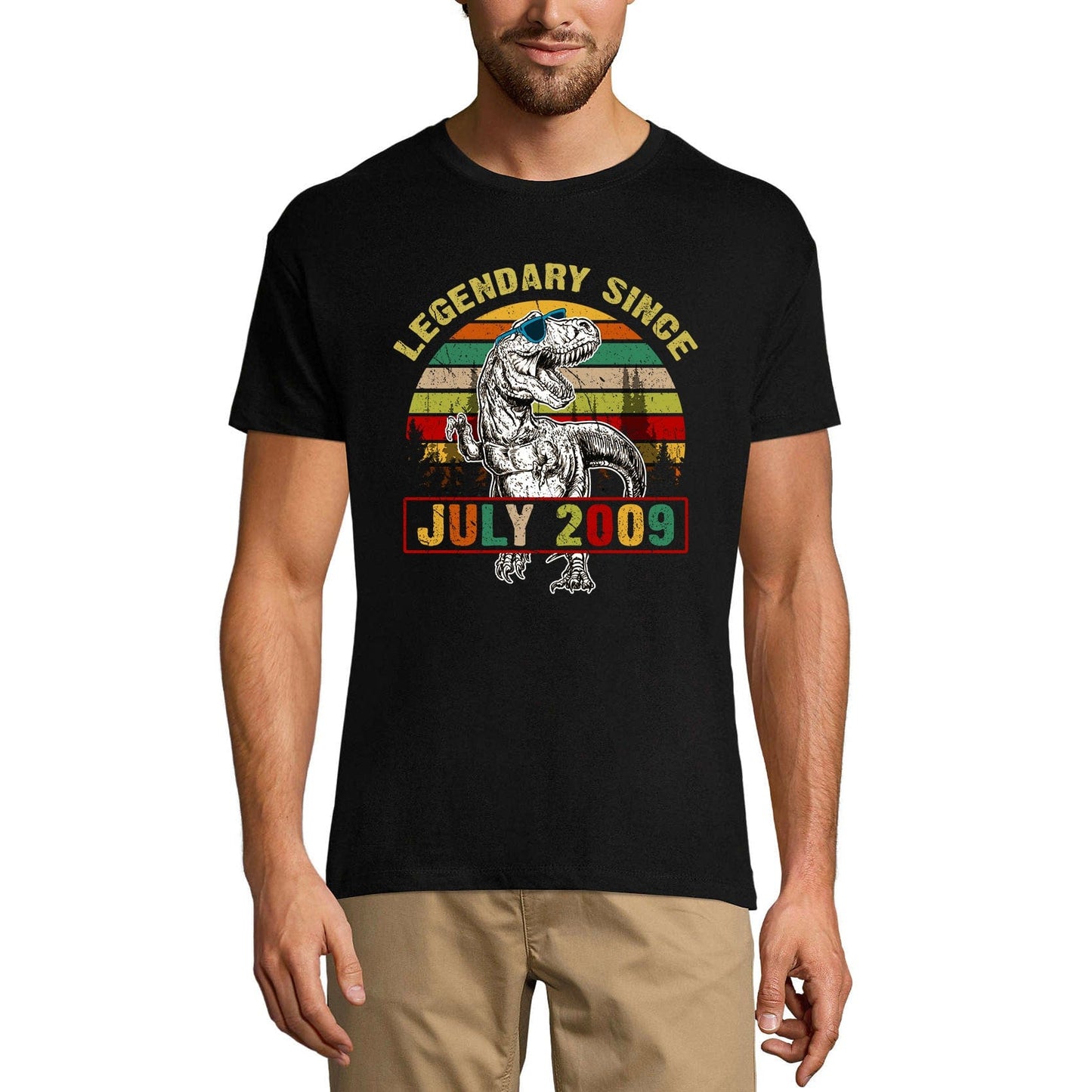 ULTRABASIC Men's T-Shirt Legendary since July 2009 - Vintage 12th Birthday Gift Tee Shirt
