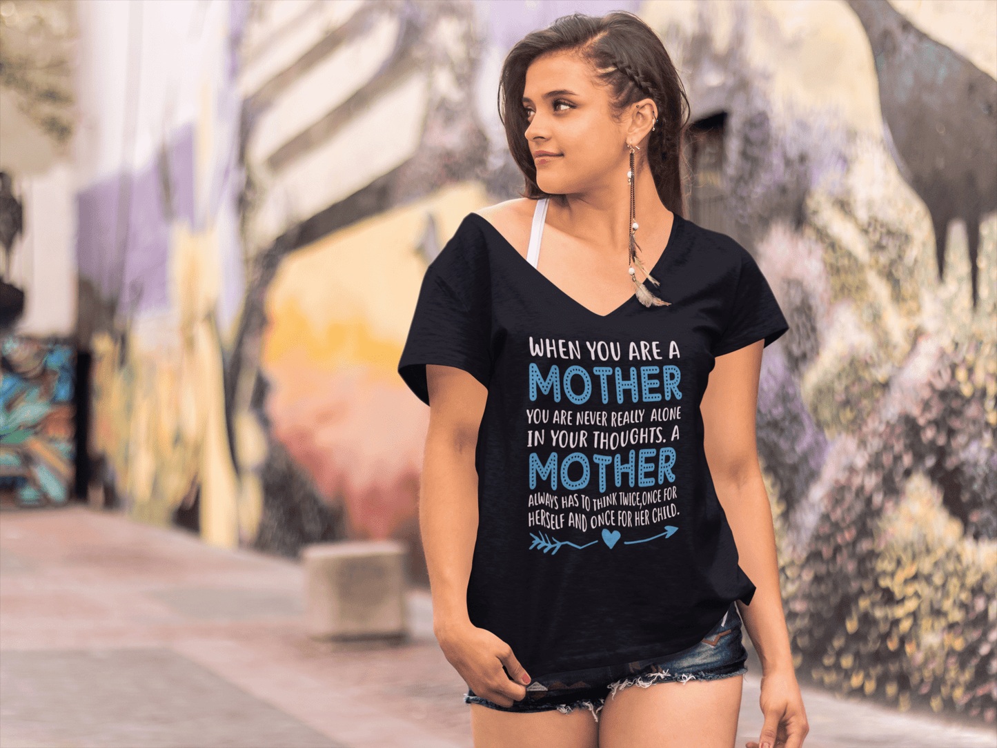 ULTRABASIC Women's T-Shirt When You Are a Mother You are Never Alone - Tee Shirt for Moms