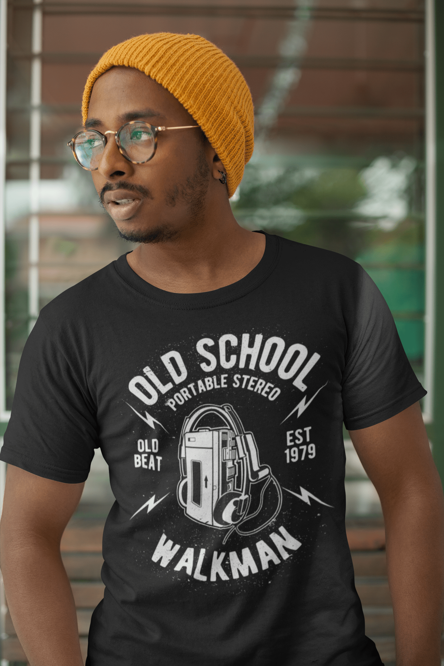 ULTRABASIC Men's T-Shirt Old School Portable Stereo Walkman - Beat Since 1979 Tee Shirt